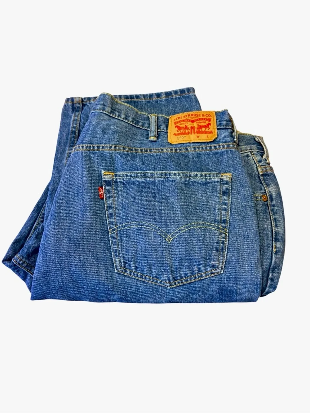 Levi’s 550 Relaxed Fit Jeans Men’s 48x30 Blue Tapered Denim Red Tab
